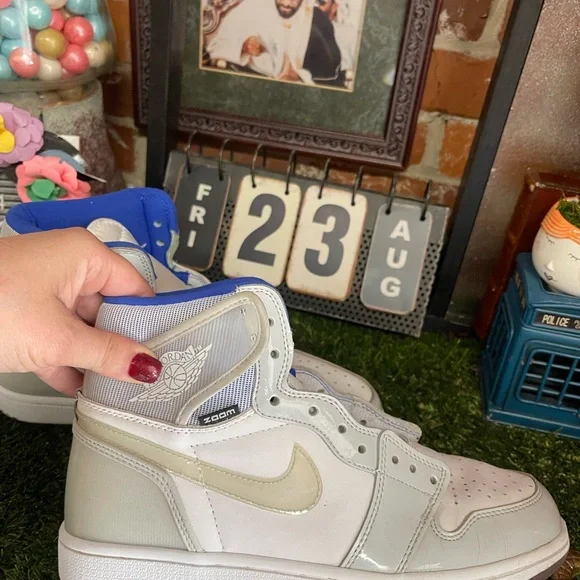 AIR JORDAN 1 "ZOOM AIR" - Picture 2 of 12